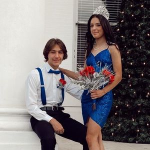 great dress only wore once and won’t wear it again.